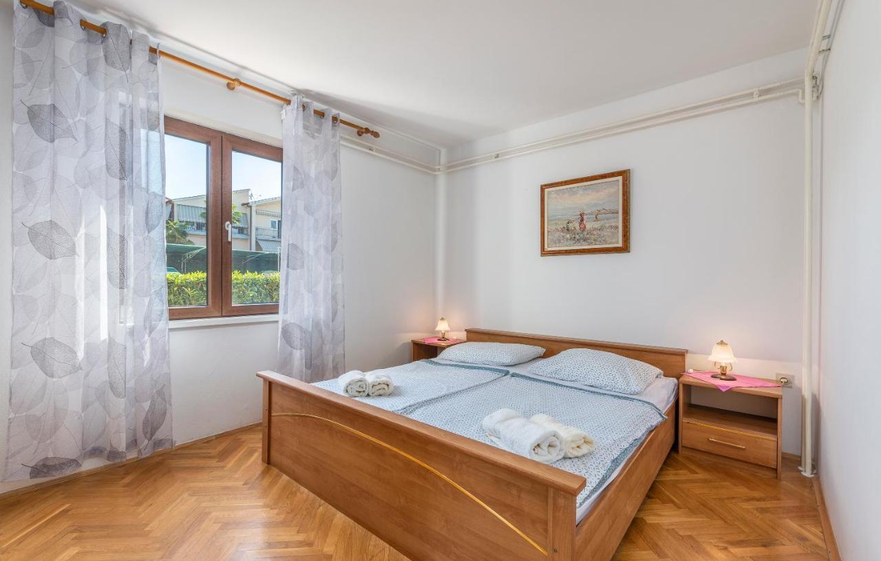 Feniks Apartment