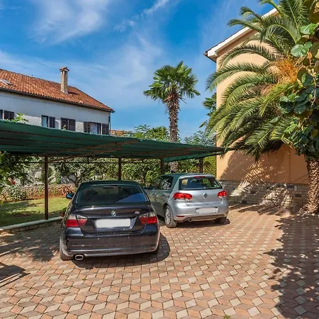 Apartments Feniks Porec Exterior photo
